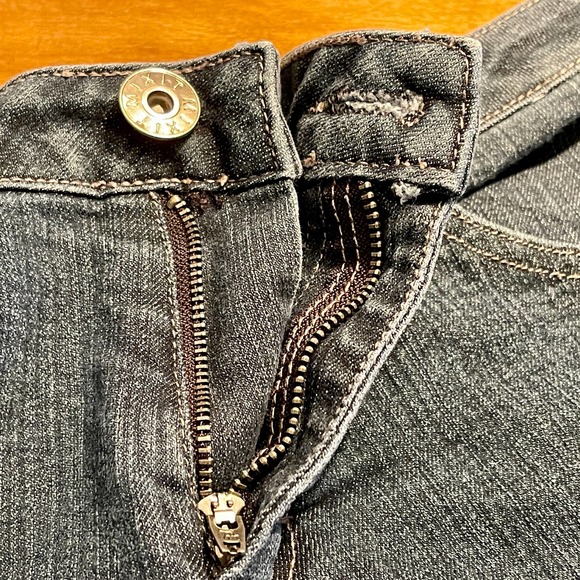 Mixit Blue Denim Capri Pants Stretch Women's 16 D11-841 - Picture 7 of 9